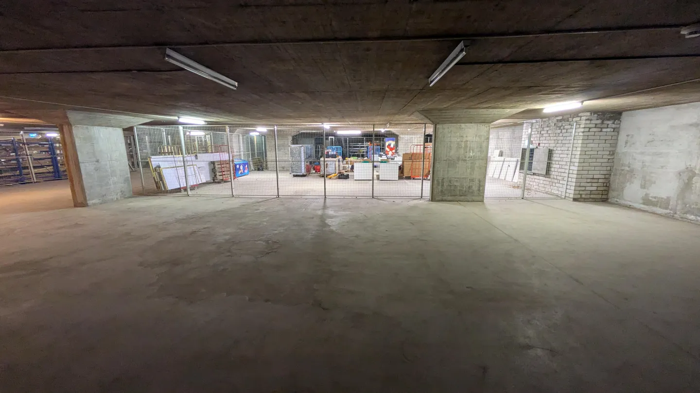 262.0m2 Storage Space Birsfelden - Rheinfelderstrasse 19 - Photo 3 of 13