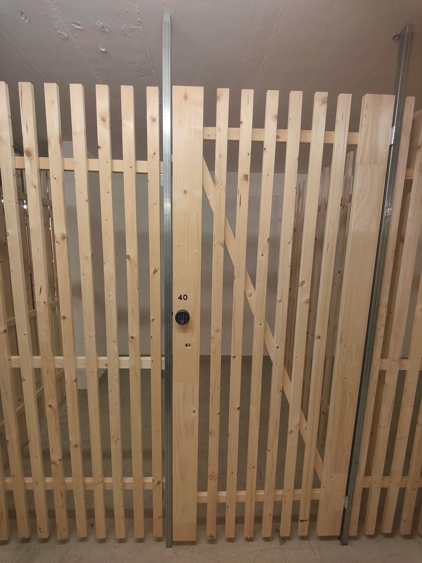 3.56m2 Storage Room Basel - Hochstrasse 16 - Photo 2 of 12