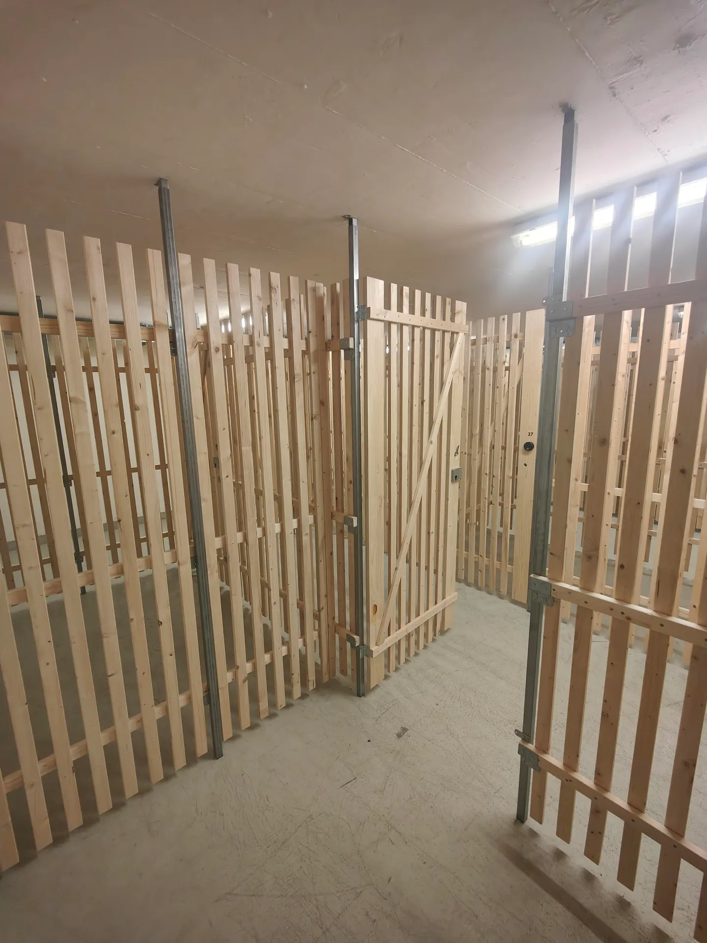 3.56m2 Storage Room Basel - Hochstrasse 16 - Photo 4 of 12