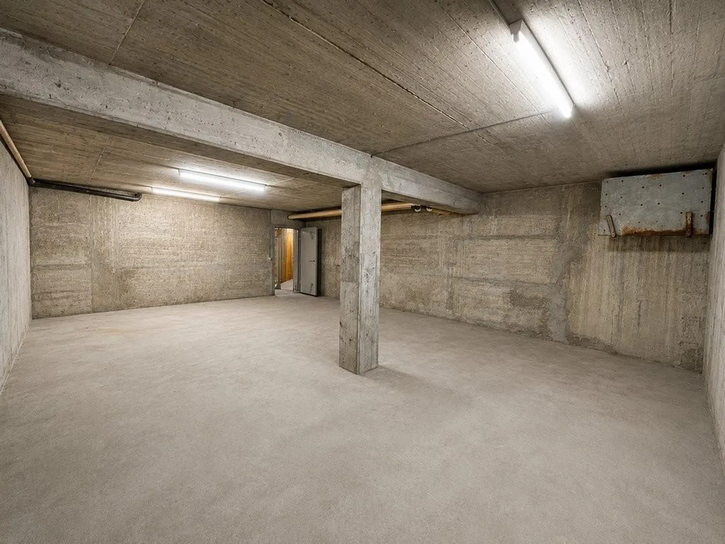 Storage Space for Rent in Aarau - Photo 2 of 2