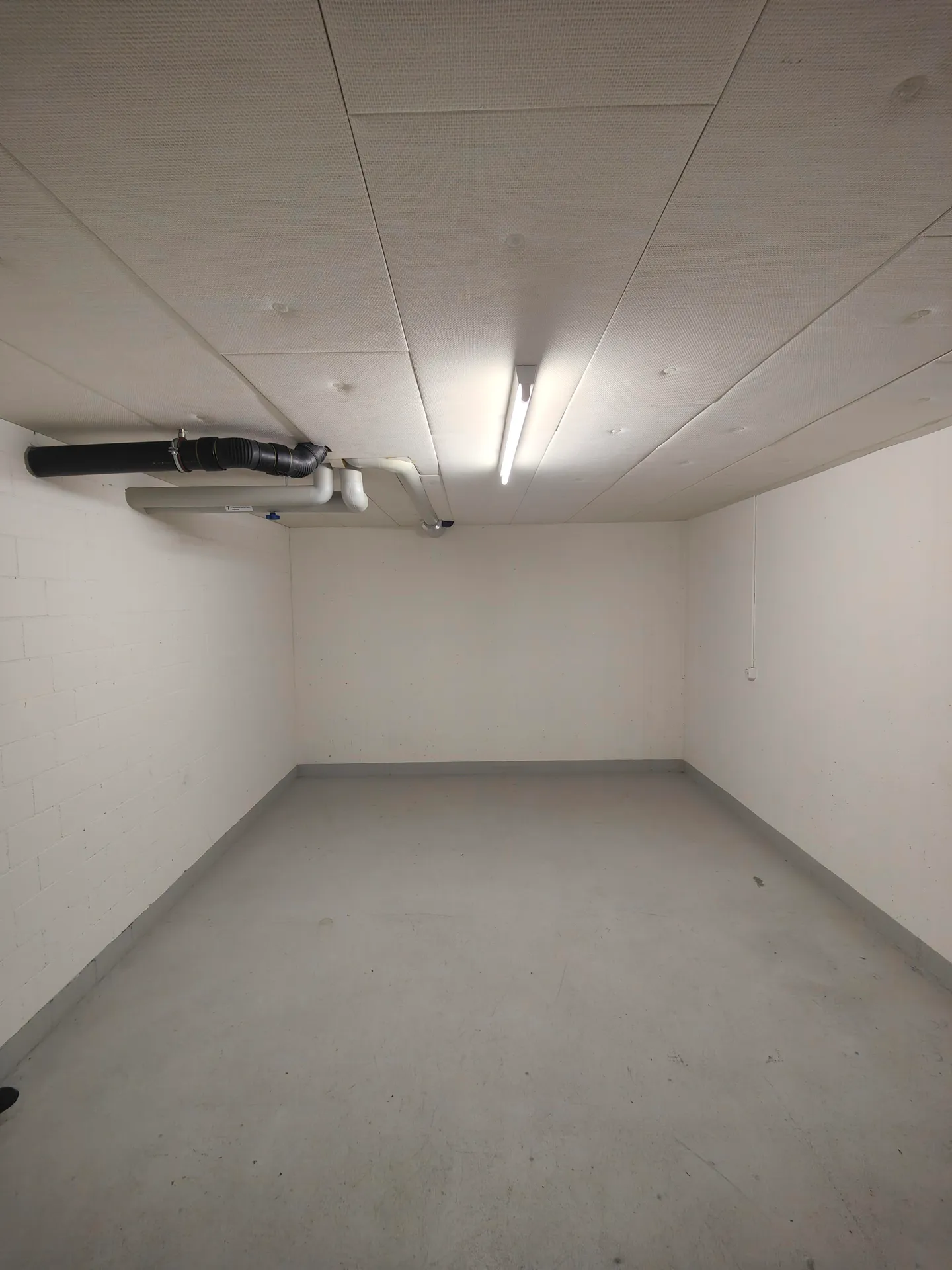 21m2 Storage Room Bülach - Im Rietpark 17 - Photo 8 of 10