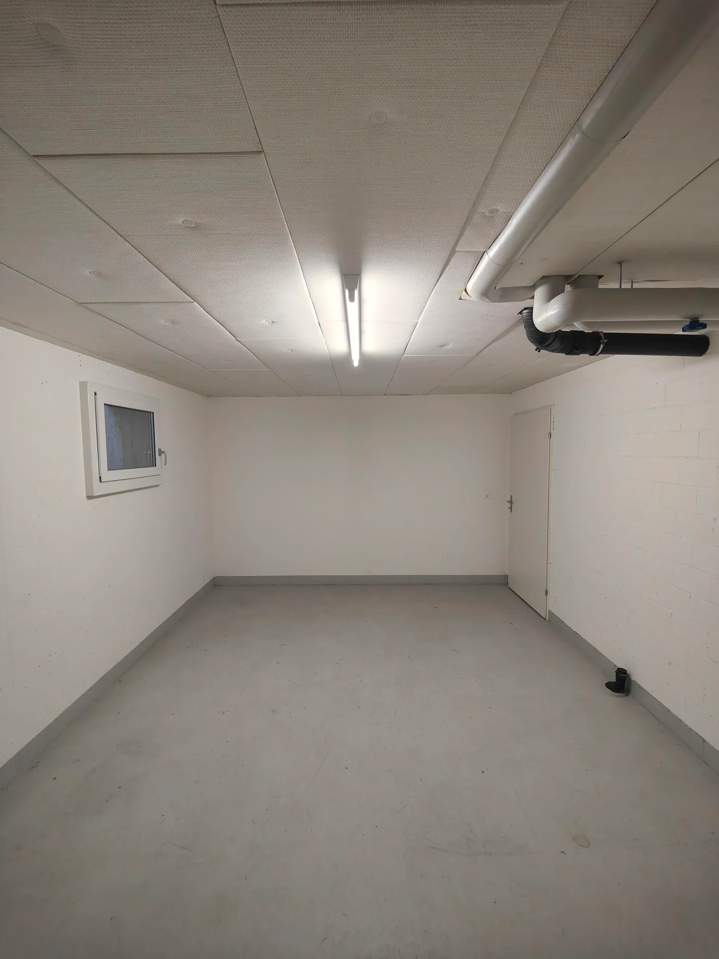 21m2 Storage Room Bülach - Im Rietpark 17 - Photo 6 of 10