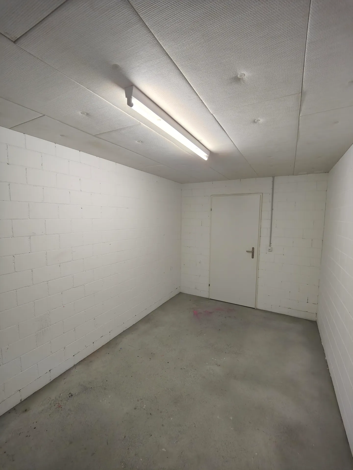 11.92m2 Storage Room Bülach - Im Rietpark 13 - Photo 6 of 8