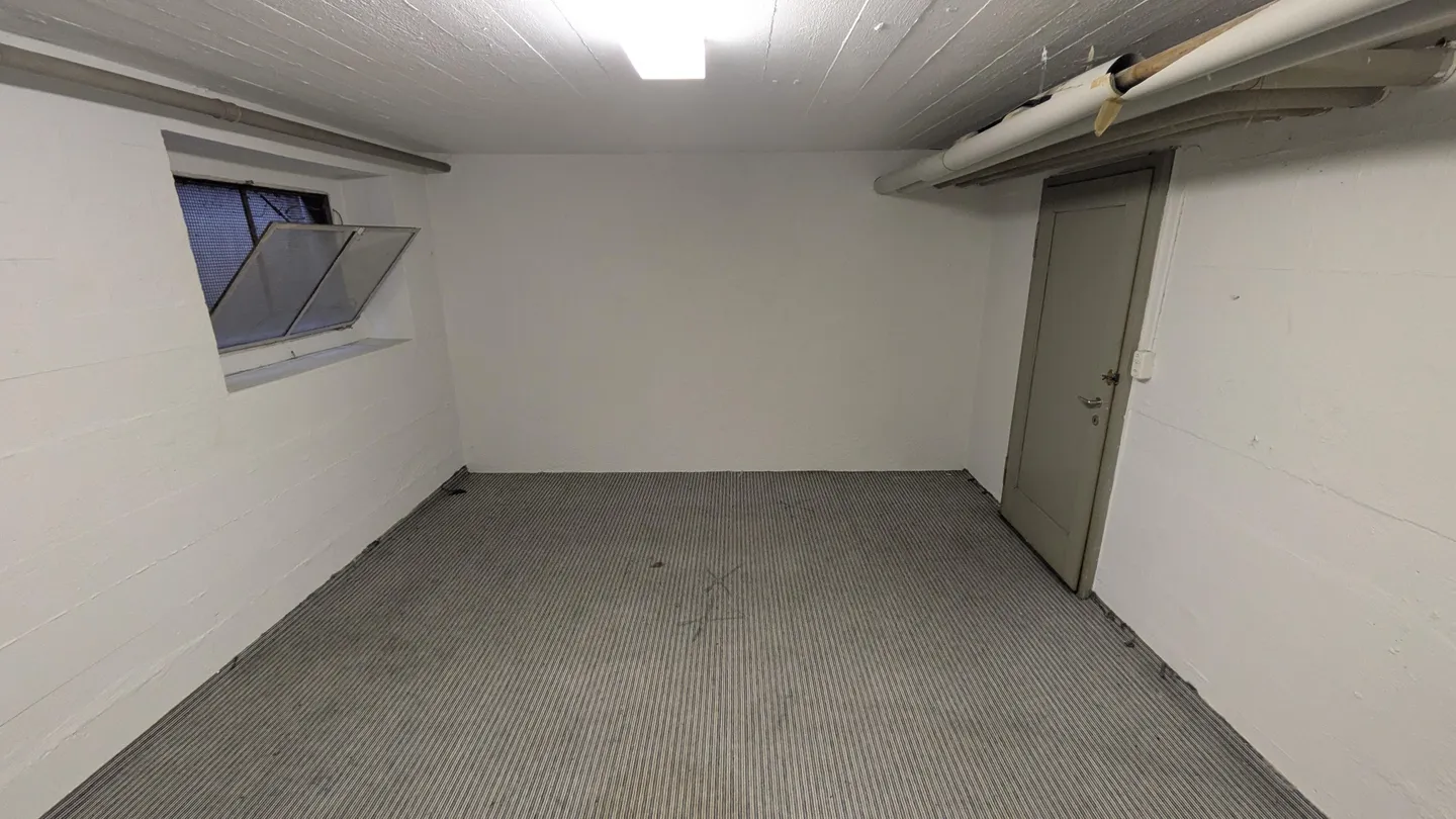 18m2 Storage Room Basel - Dornacherstrasse 95 - Photo 3 of 12