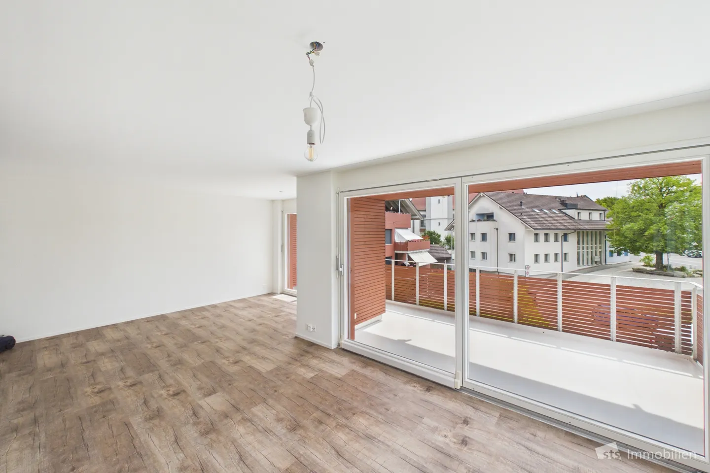 Charmante Wohnung in Auw - Foto 2 von 8