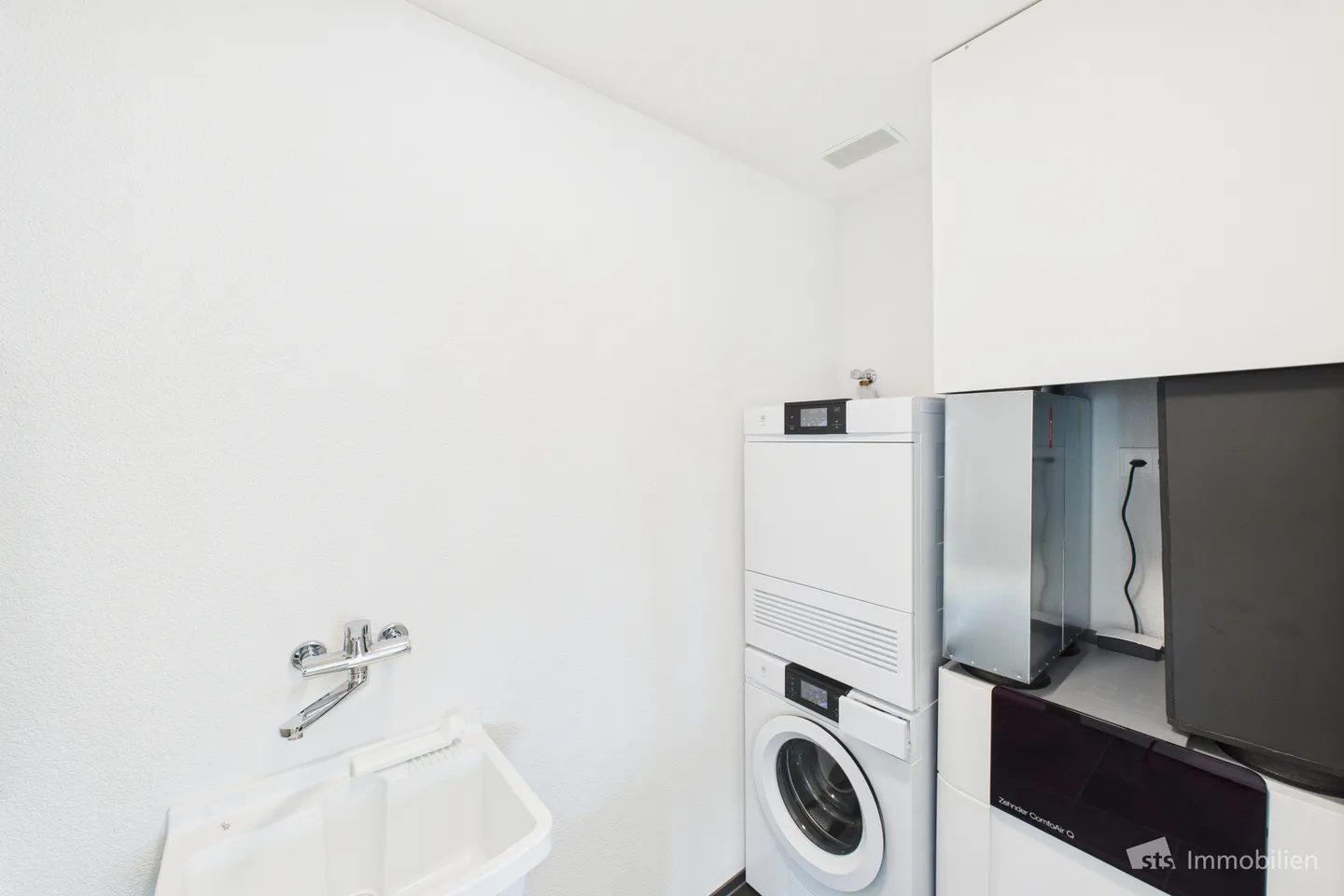Penthouse moderno con vista lago - Foto 11 di 13