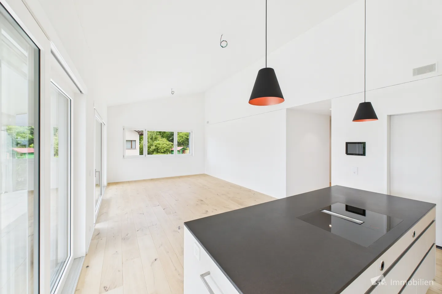 Penthouse moderno con vista lago - Foto 3 di 13