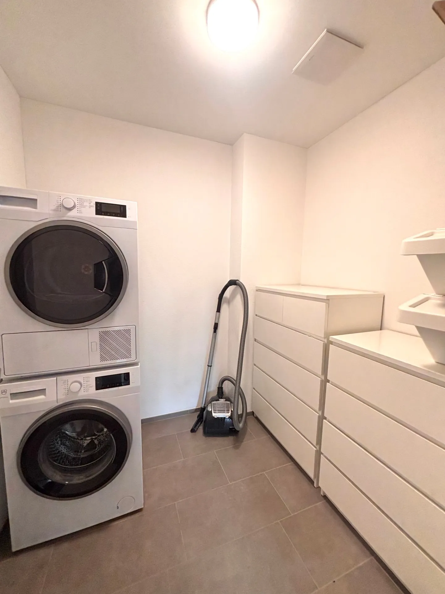 Charmantes Chalet mit Seeblick - Foto 11 von 12