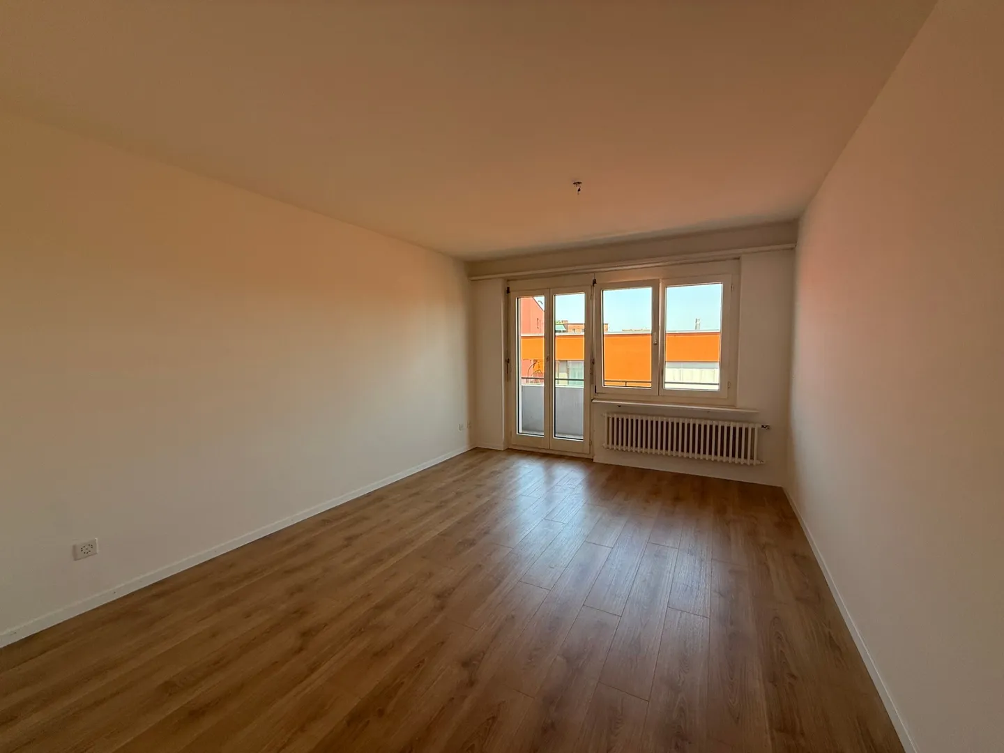 TEMPORARY RENTAL: Central 4.5-room apartment on the 4th floor - Photo 6 of 8