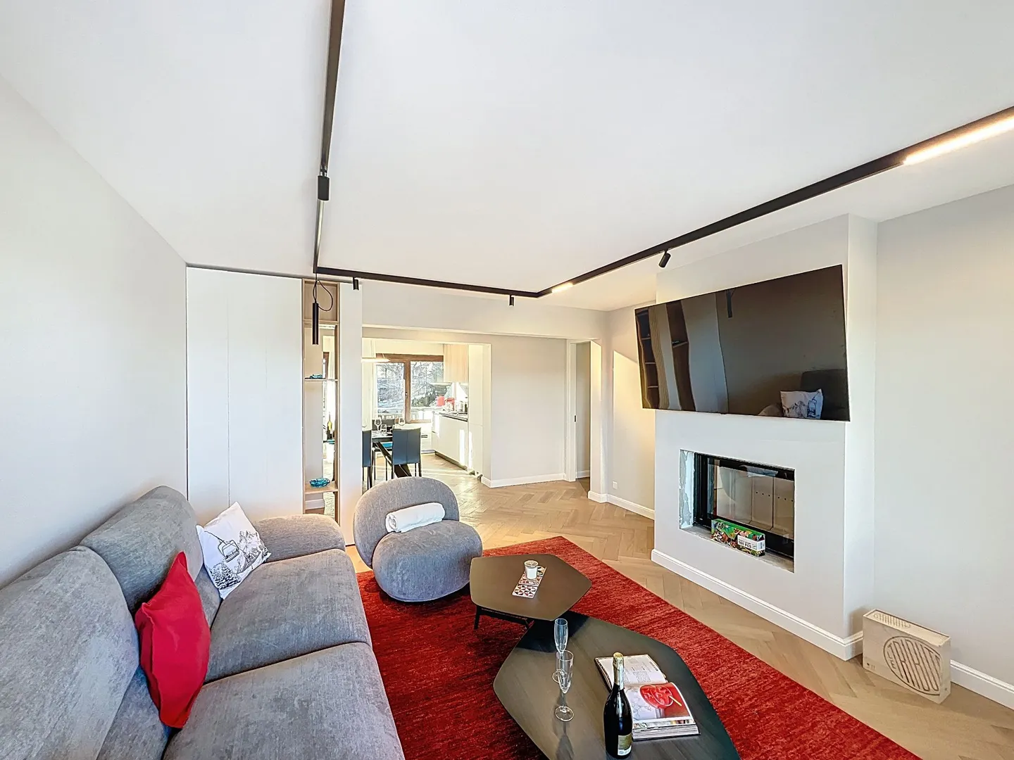 Lumineux appartement de 4,5 pièces en plein centre de Crans-Montana - Foto 2 di 12