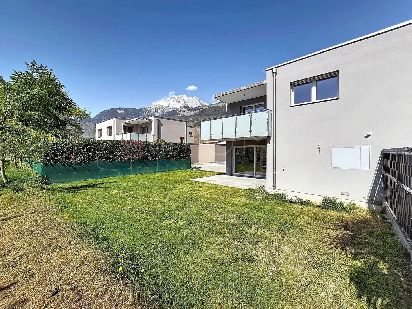 Conthey maison Minergie avec jardin et domotique complète - Photo 2 of 13