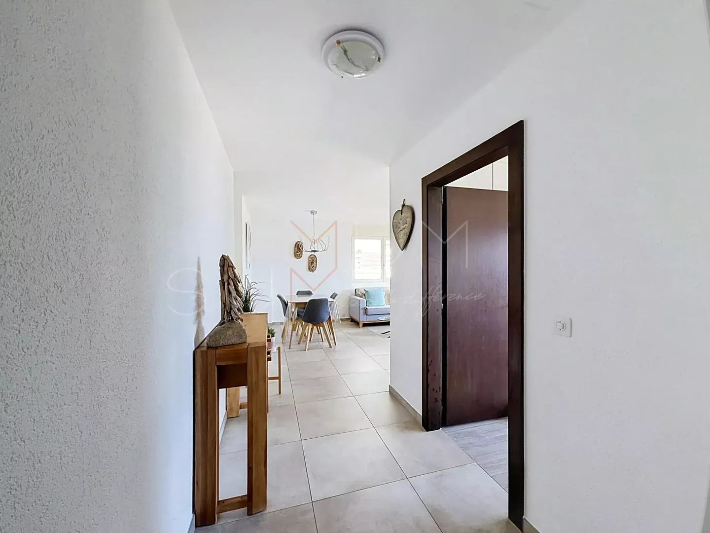 Appartement rénové avec jardin - Photo 8 sur 13