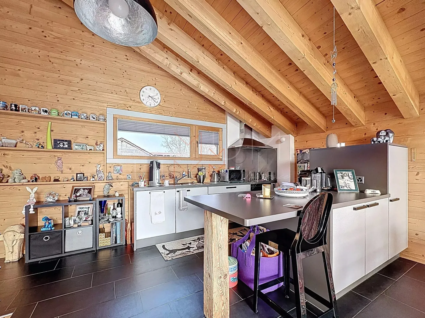 Somptueuse grange rénovée de 2 appartements à Savièse - Photo 7 of 13