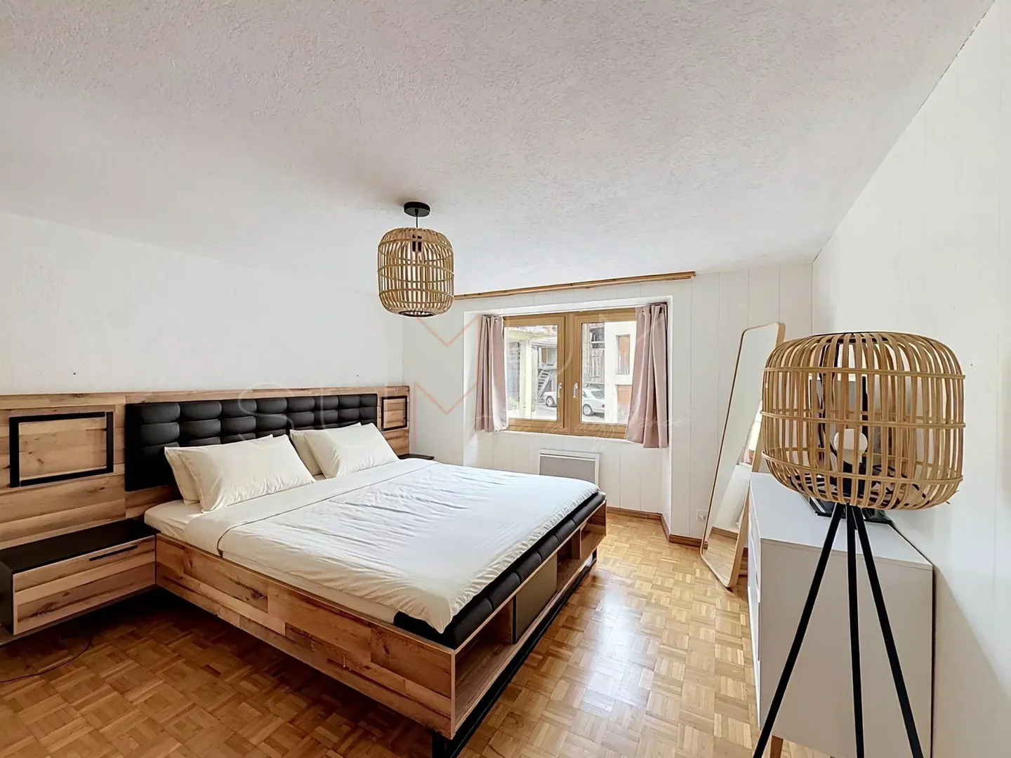 Charm of 1836 and modern comfort renovated house in Savièse - Photo 6 of 13