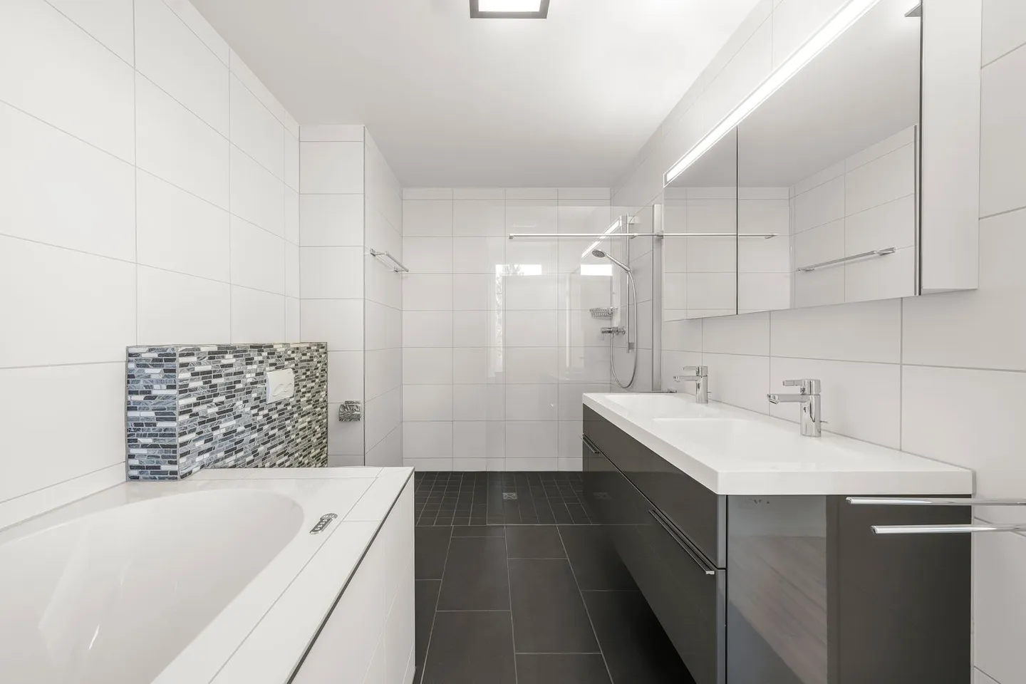 Geräumige Familienwohnung mit Aussicht - Foto 13 von 13