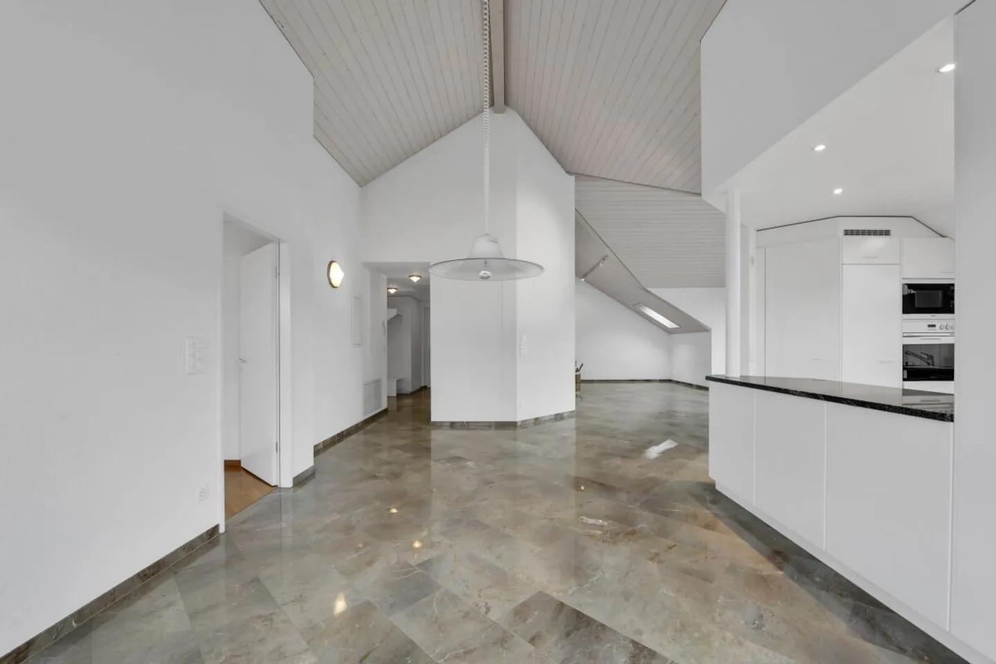 Maison de rêve avec style – Lumière, hauteur et chaleur incluses - Photo 4 sur 13
