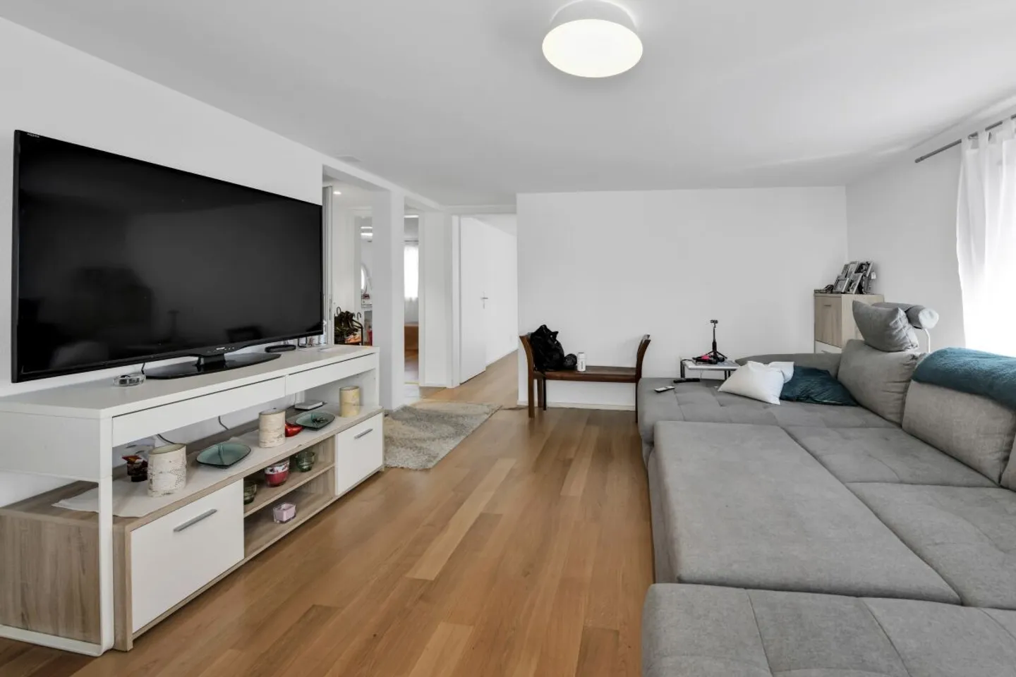 Bright and friendly 3.5 room apartment in the center of Flawil - Photo 10 of 13