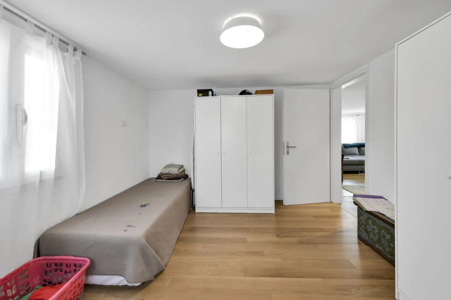 Bright and friendly 3.5 room apartment in the center of Flawil - Photo 6 of 13