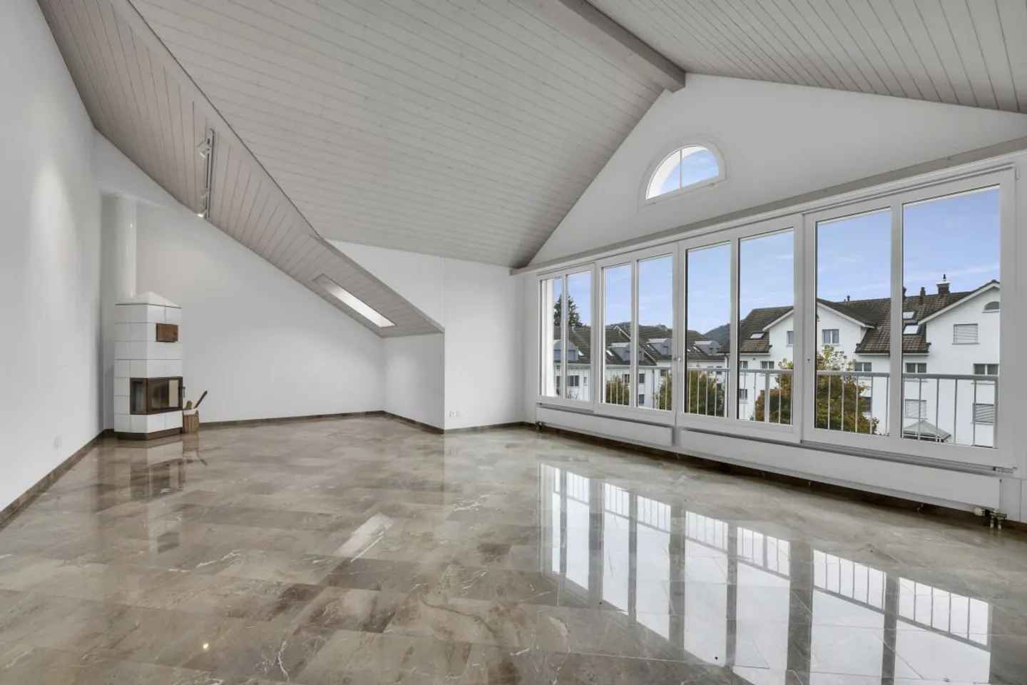 Maison de rêve avec style – Lumière, hauteur et chaleur incluses - Photo 1 sur 13