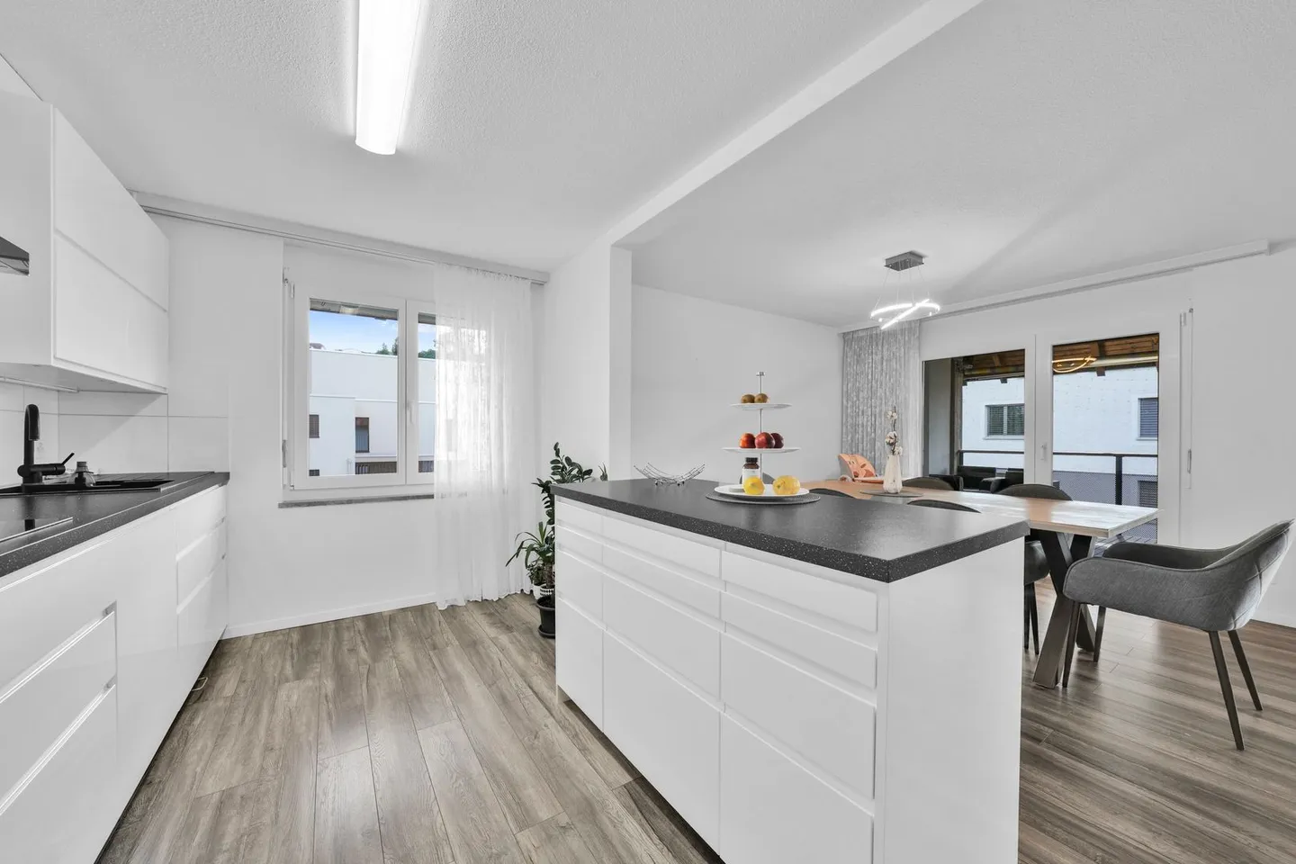 Il tuo sogno di possedere una casa - attraente, modernizzato e adatto alle famiglie a Oberuzwil - Foto 7 di 13