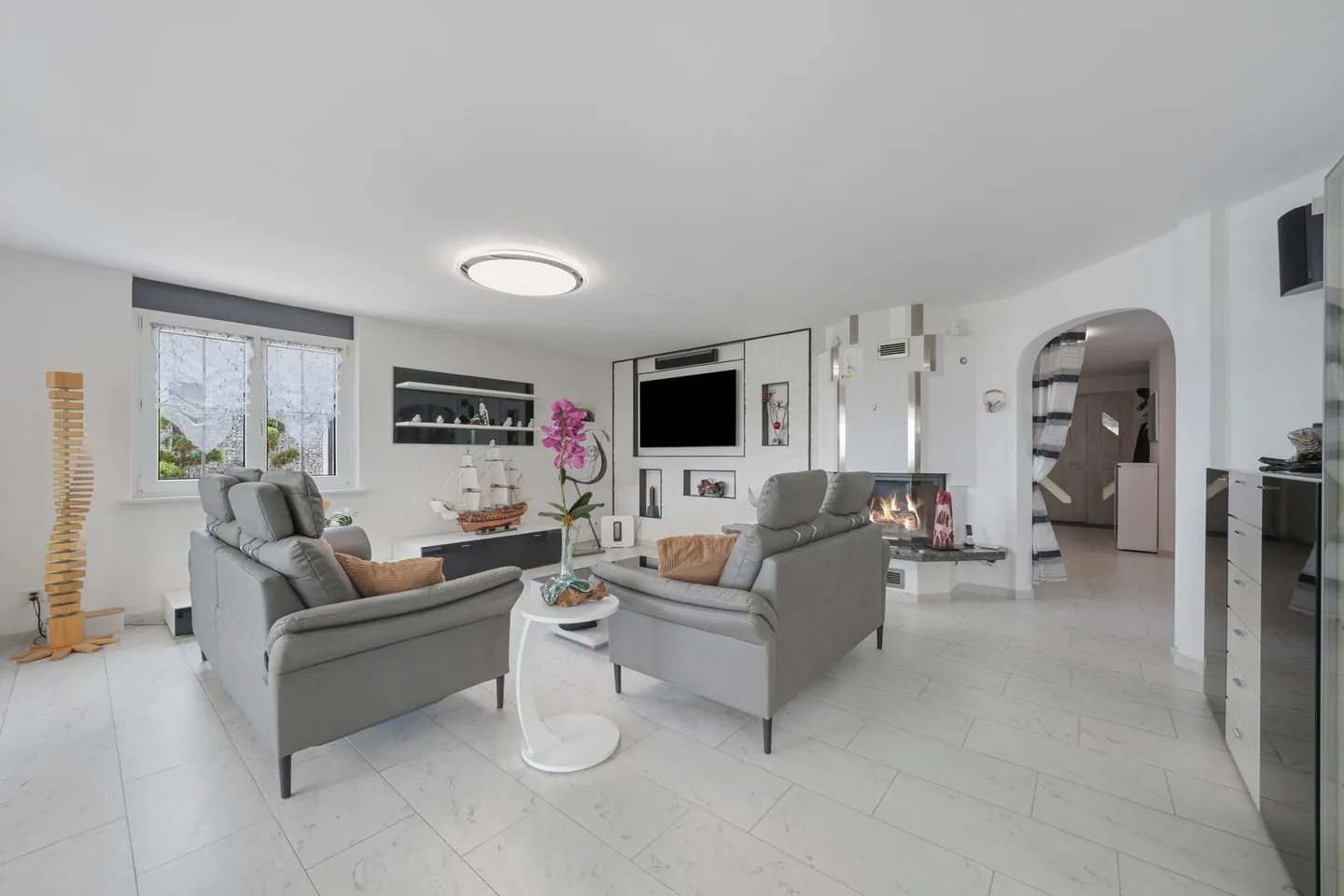 Freistehendes Einfamilienhaus mit Traumhaftem Blick - Foto 9 von 13