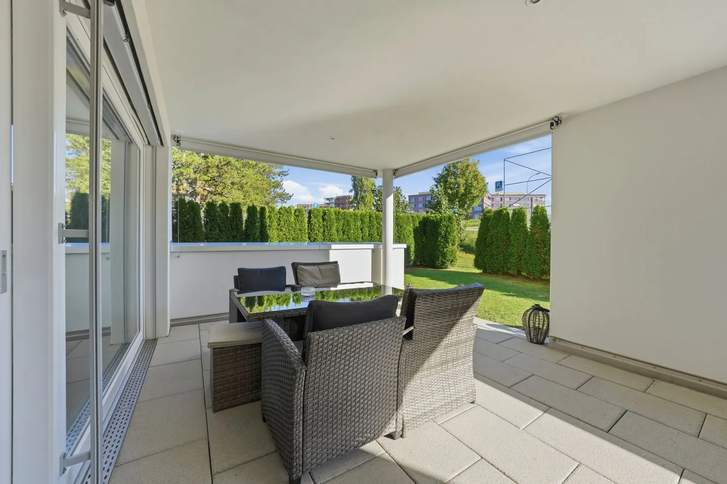 Vivere moderno, godere del sole e vivere il proprio giardino - benvenuti a Niederuzwil! - Foto 8 di 13