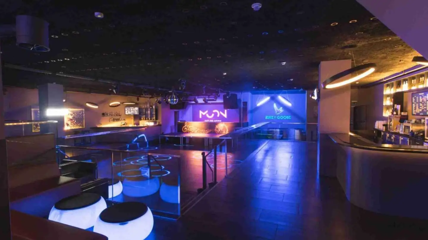 Club in affitto - Claraplatz, 4058 Basel - Photo 2