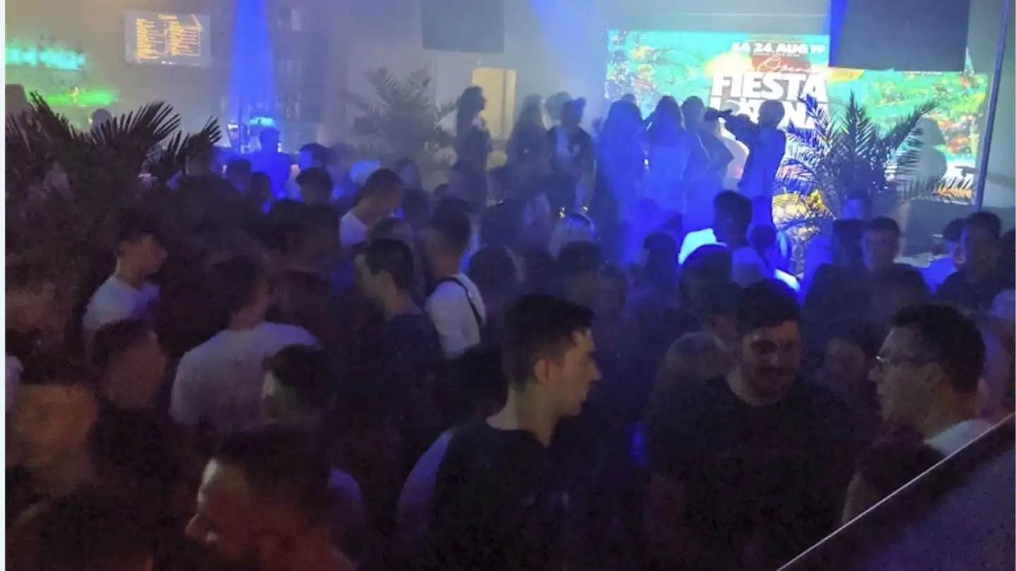 Club in affitto - Claraplatz, 4058 Basel - Photo 3