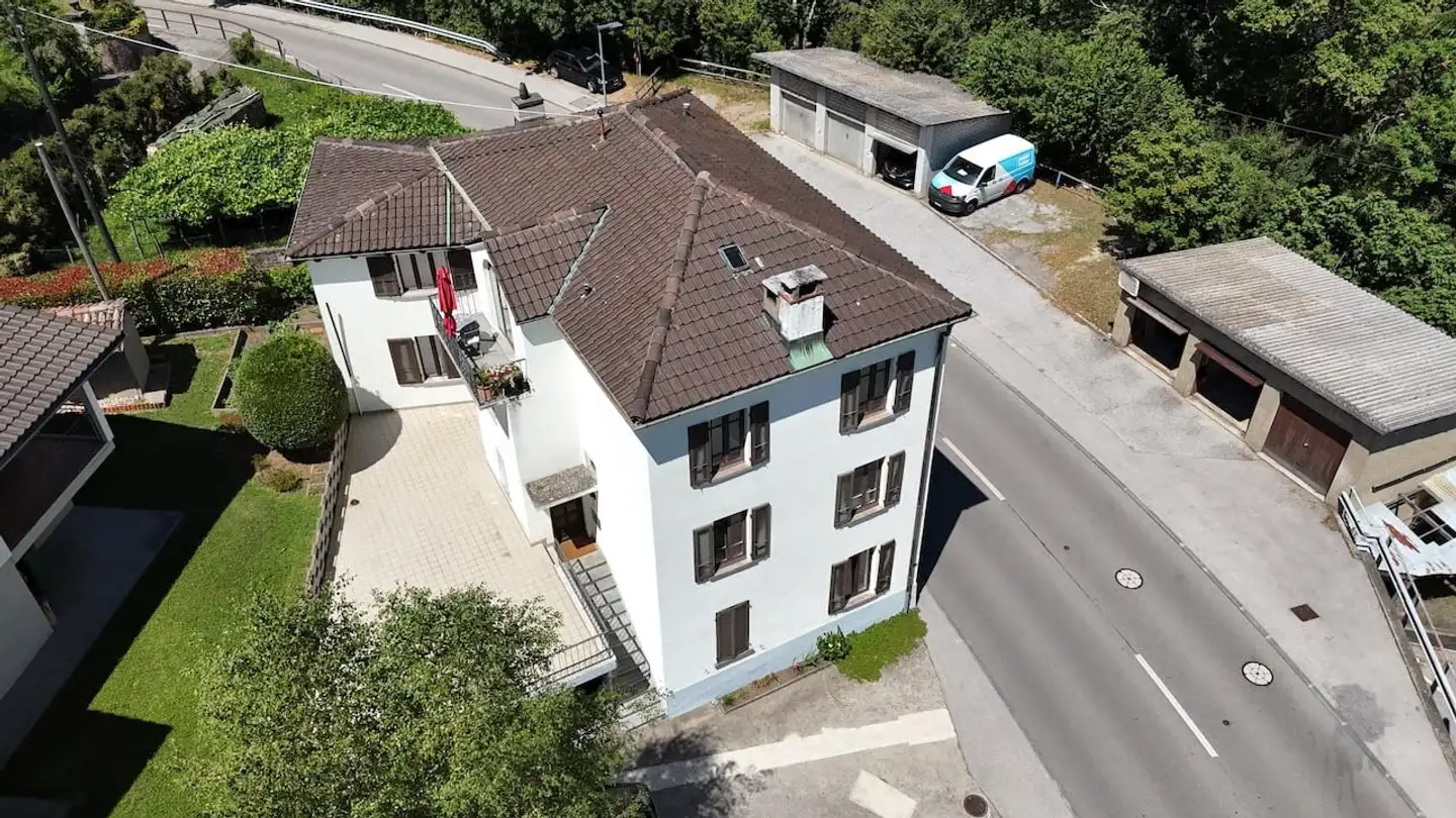 Edificio residenziale in vendita - 6953 Lugaggia
