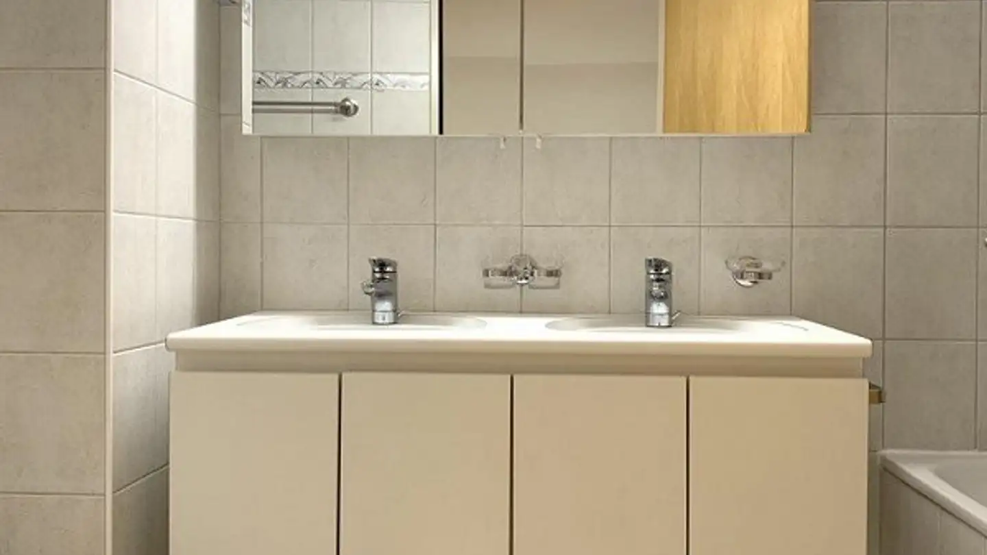 Appartamento in affitto - Hauptstrasse 34, 2576 Lüscherz - Photo 3