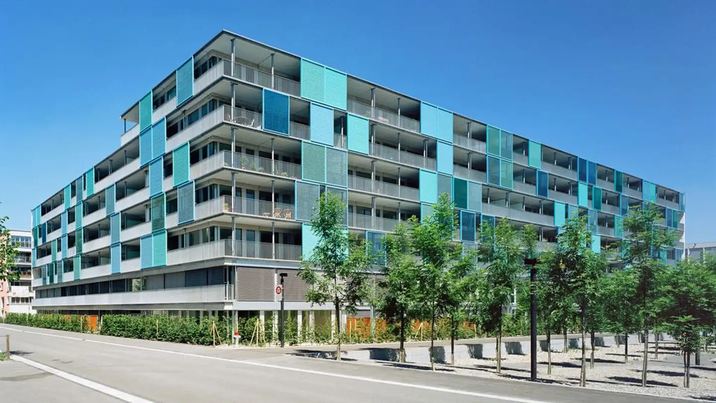 Tiefgaragenstellplatz mieten - Margrit-Rainer-Strasse 11a, 8050 Zürich