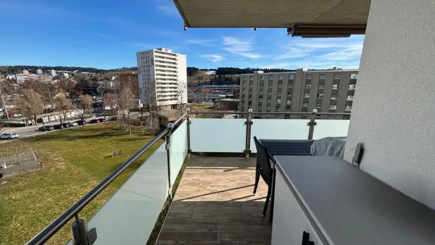 Appartement à louer - Avenue Charles-Naine 35, 2300 La Chaux-de-Fonds - Photo 4