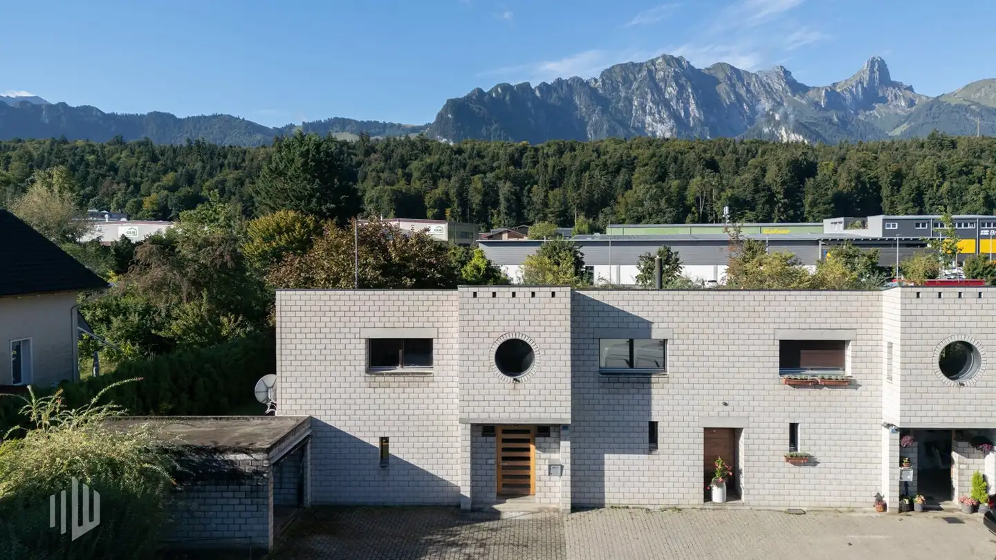 Maison individuelle à vendre - Stationsstrasse 29b, 3645 Gwatt (Thun)