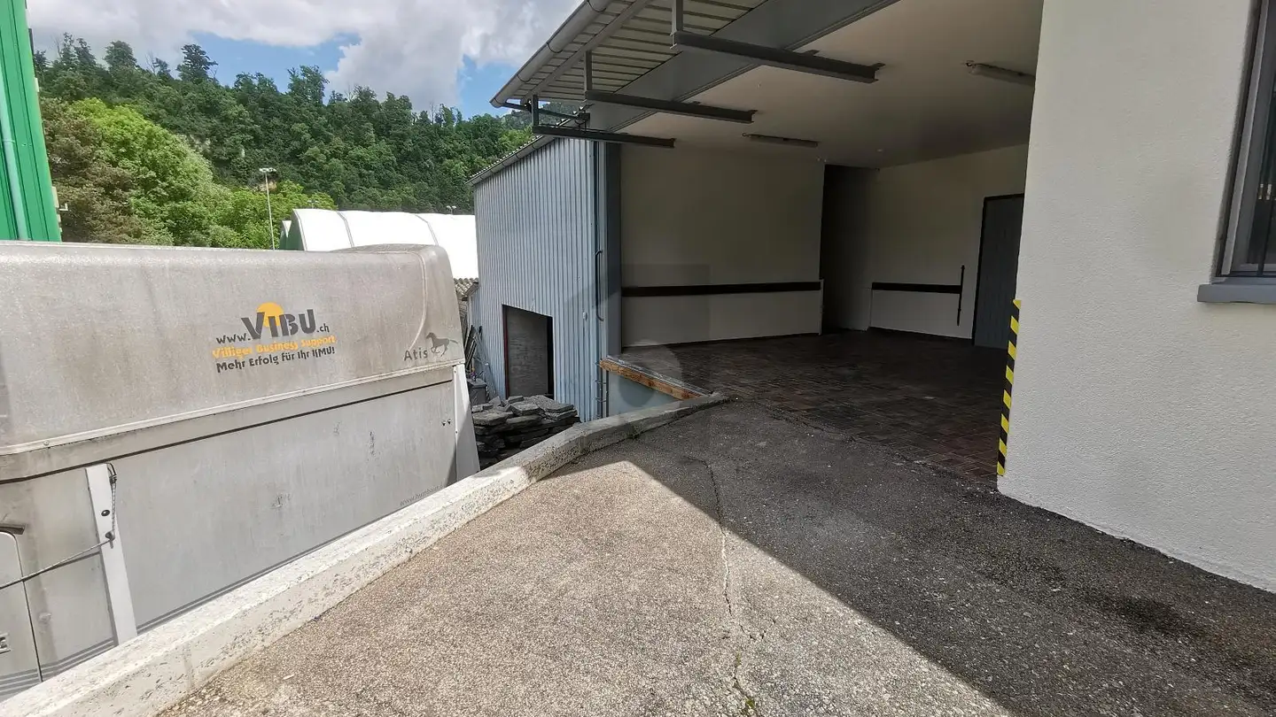 Edificio ad uso misto in affitto - 4203 Grellingen - Photo 2