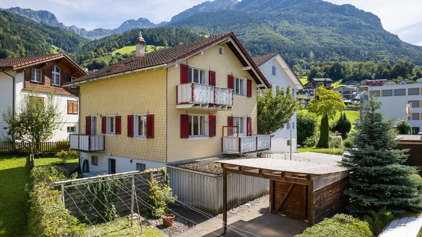 Chalet à vendre - Hergergässli 2, 6467 Schattdorf
