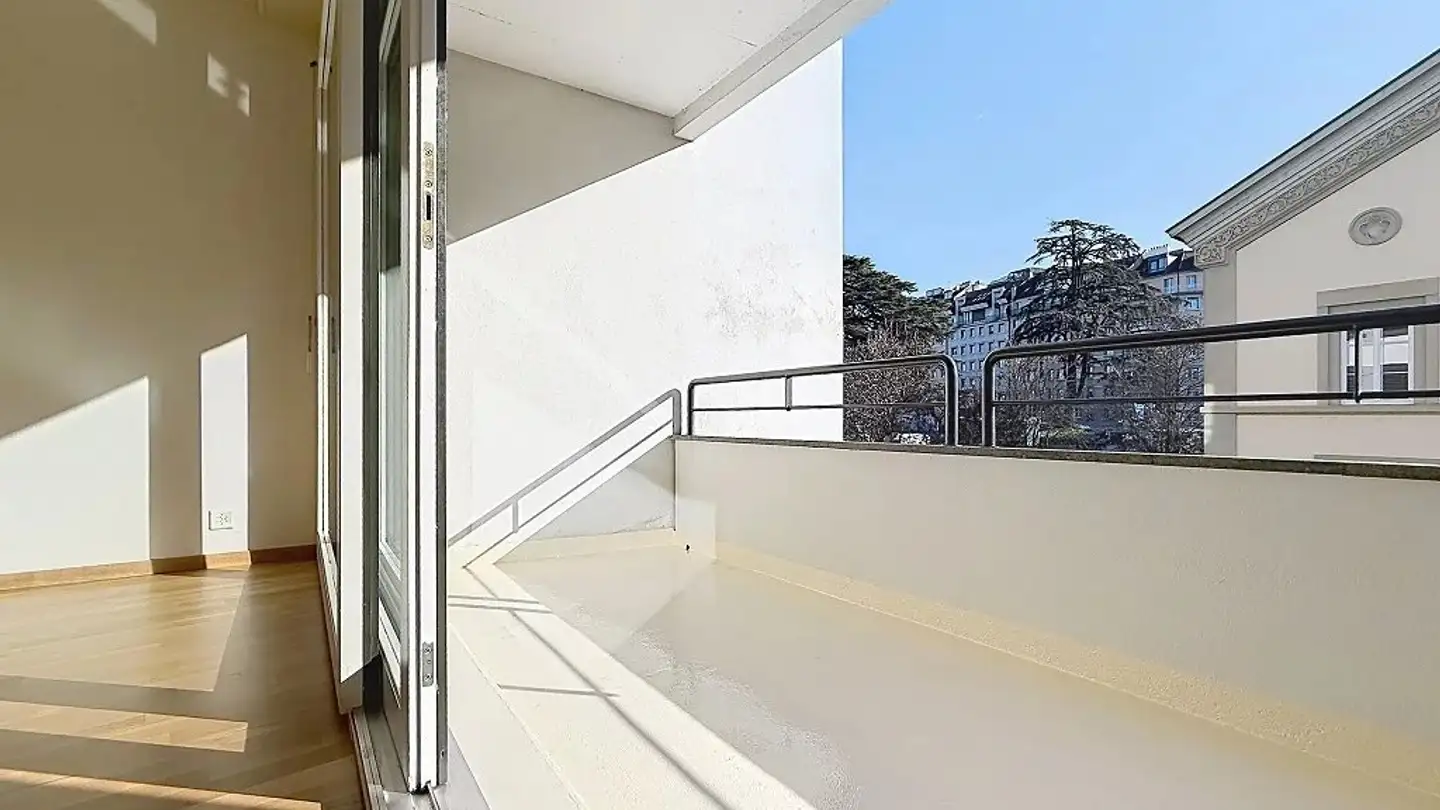 Apartment for rent - Rue Adrien- Lachenal 15, 1207 Genève - Photo 2