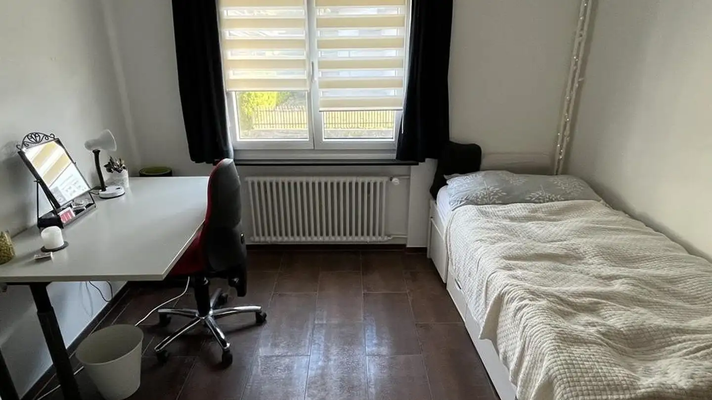 Stanza singola in affitto - Enzianweg 7, 7000 Chur