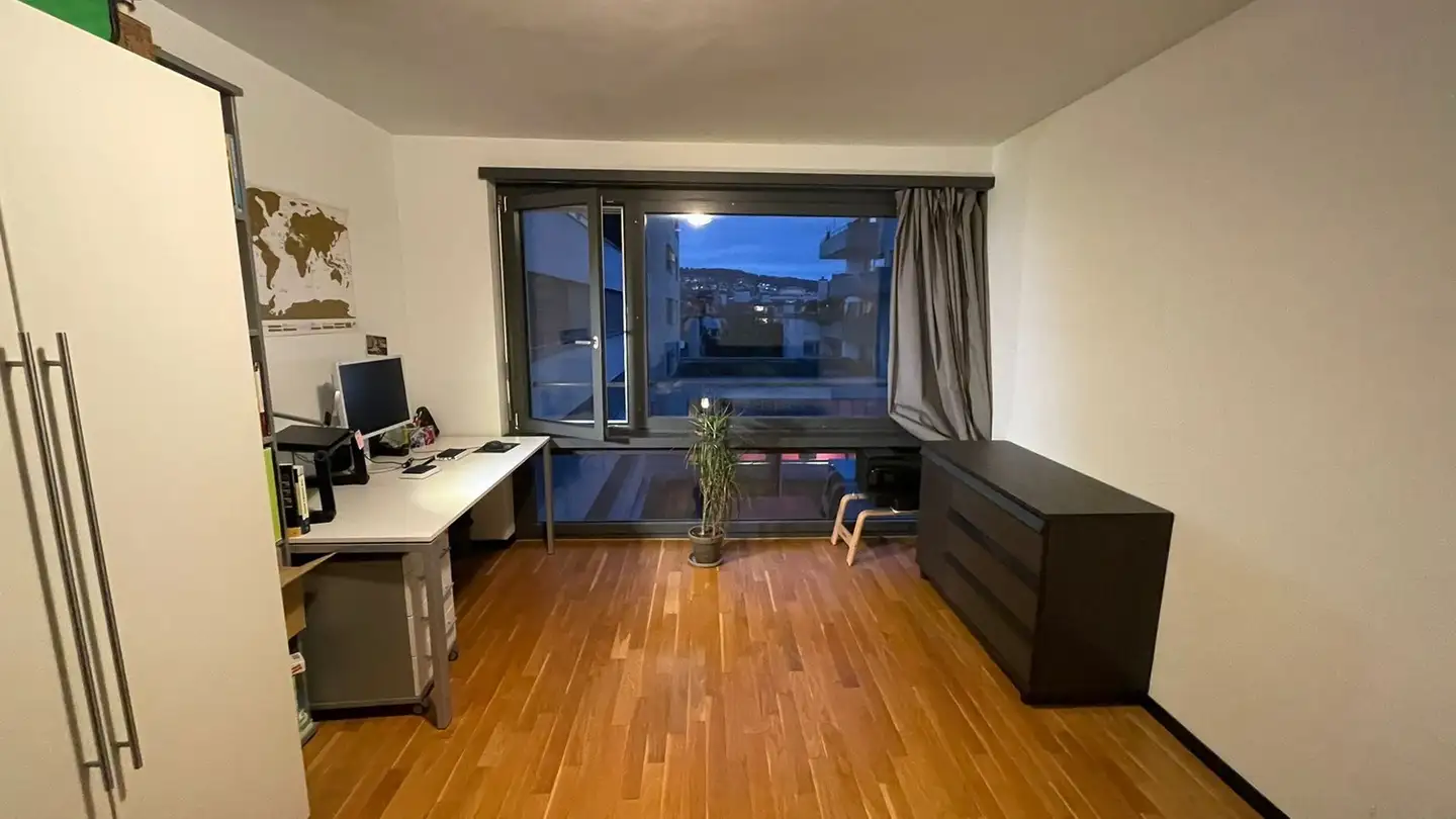 Chambre à louer - 8047 Zürich