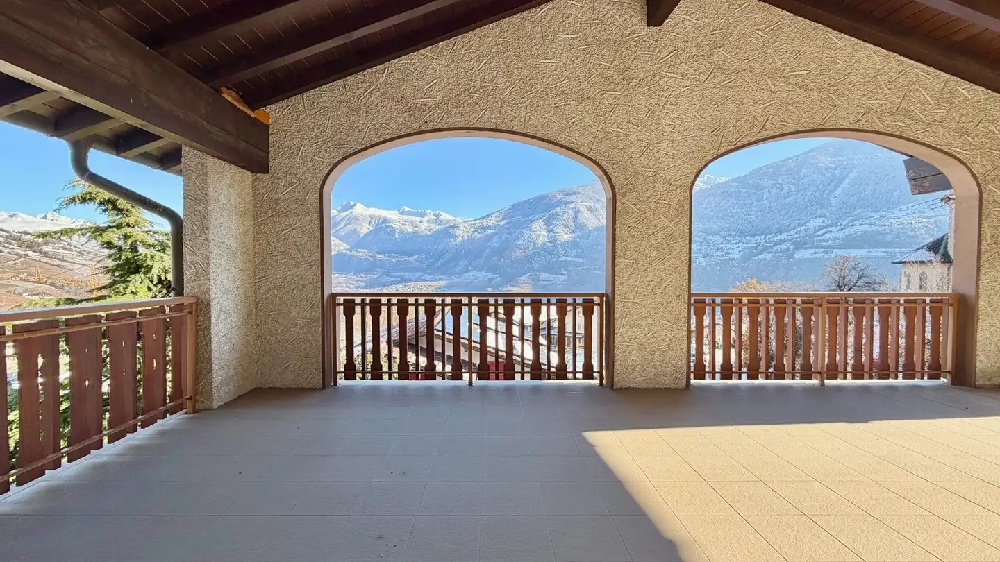 Mixed-use building for sale - Route De Granges 4, 3978 Flanthey