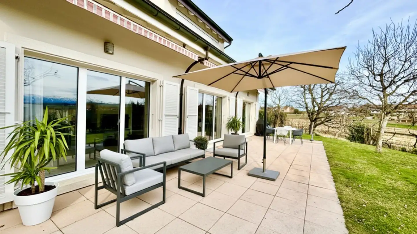 Villa for rent - 1305 Penthalaz - Photo 2