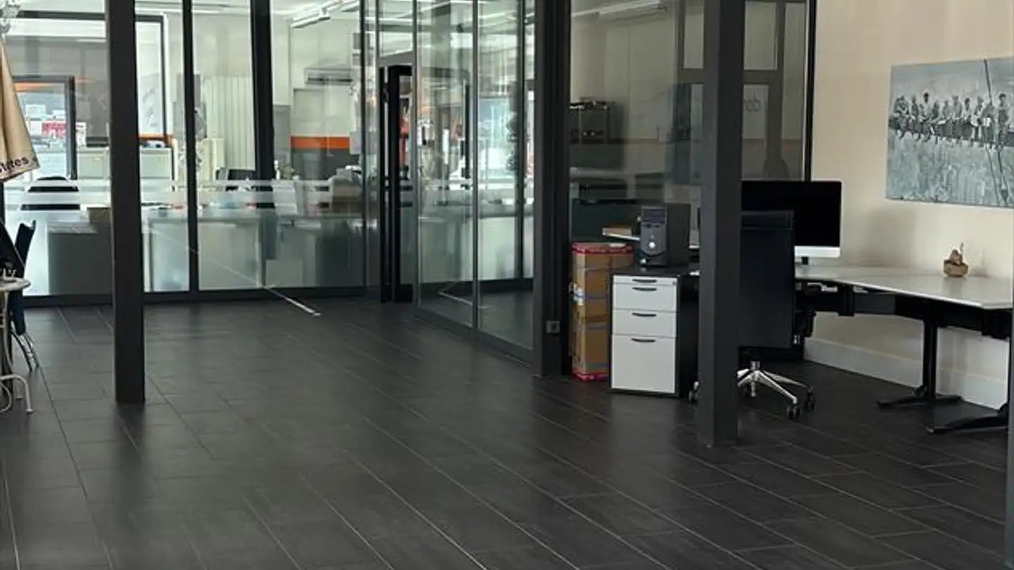 Commercial à louer - Rue De Soleure 49, 2740 Moutier - Photo 3