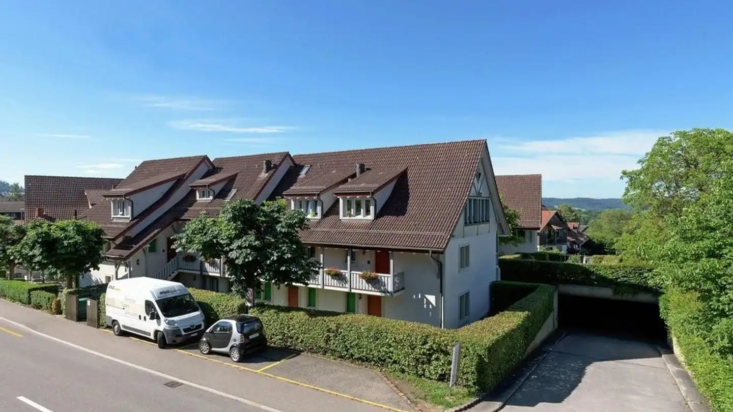 Single garage for rent - Schlierenstrasse 3, 8142 Uitikon Waldegg