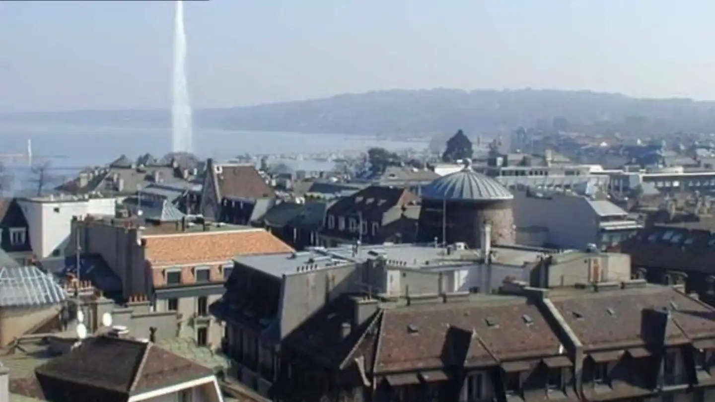 Apartment for rent - Rue de l'Evêché, 1204 Genève - Photo 4
