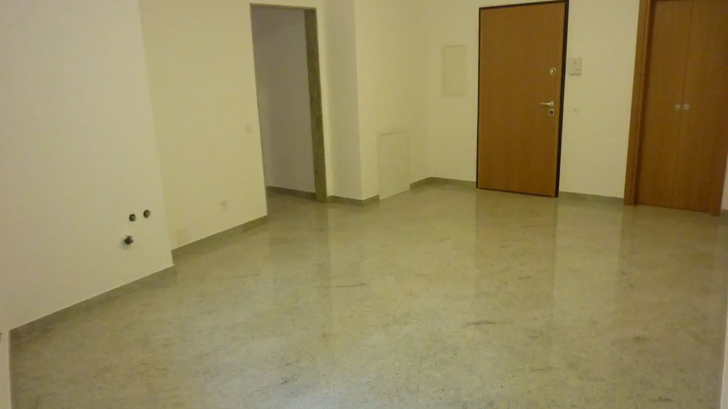 Apartment for rent - 6826 Riva San Vitale