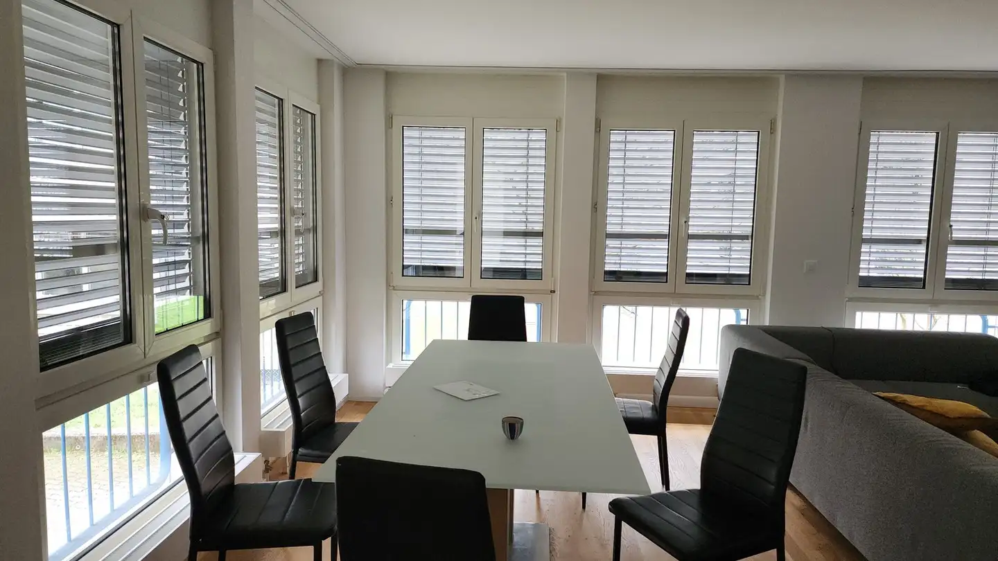 Appartement à louer - Albisriederstrasse 278, 8047 Zürich - Photo 2