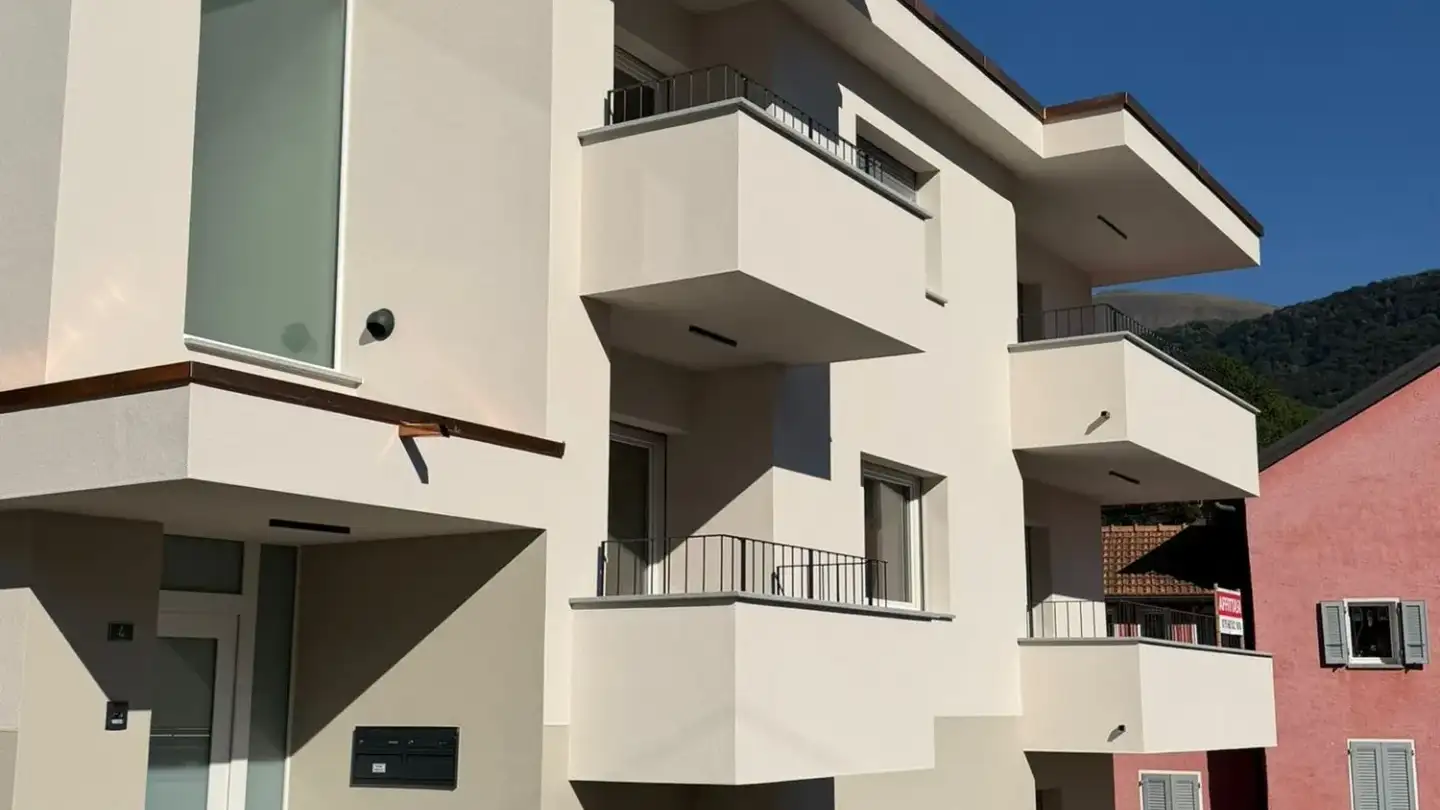 Appartement à louer - Via Nadelli 4, 6804 Bironico