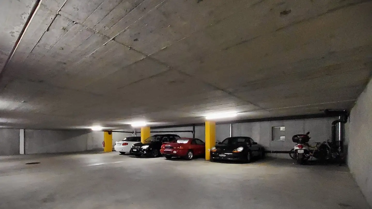 Einzelgarage mieten - Zwinglistrasse 5, 4127 Birsfelden