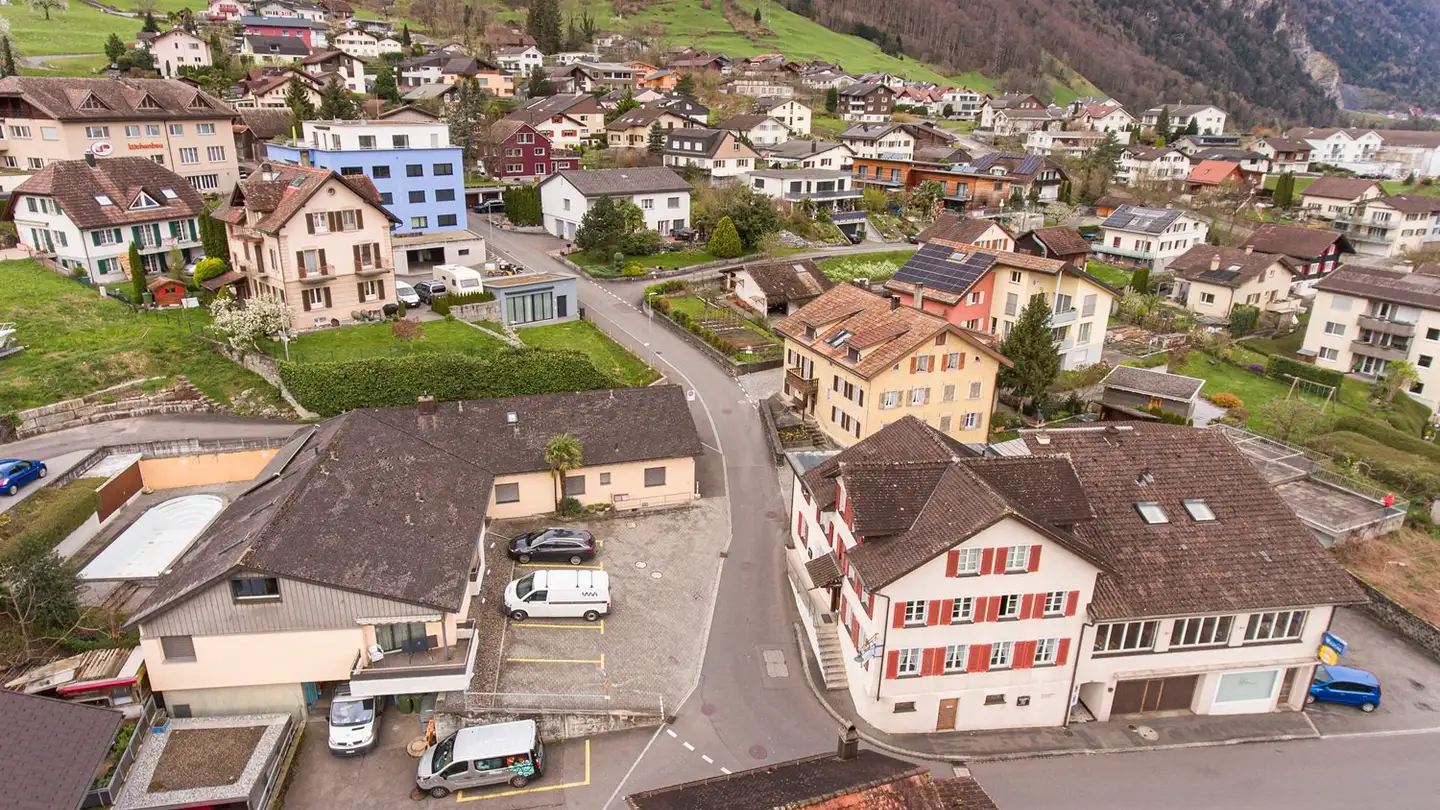 Hotel in vendita - Freiherrenstrasse 16, 6468 Attinghausen - Photo 2