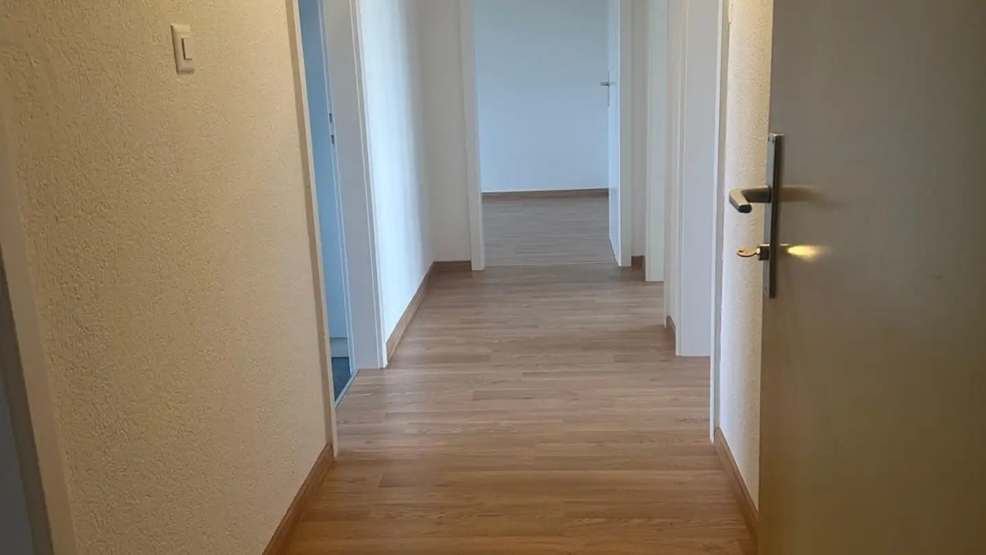 Appartement à louer - Rue des Ormeaux 12, 2800 Delémont - Photo 3