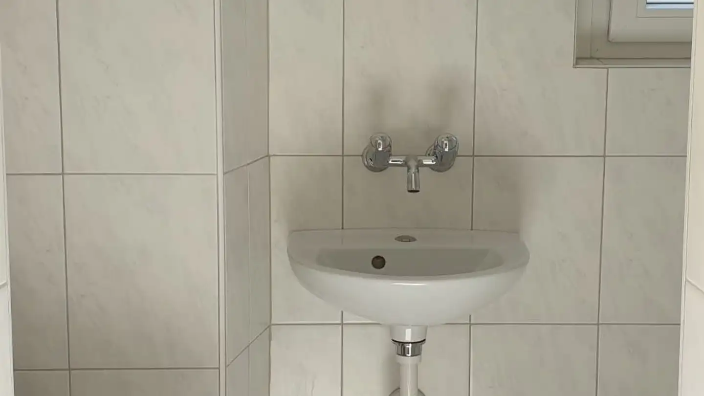 Appartamento in affitto - Rue Agassiz 18, 2610 St-Imier - Photo 2